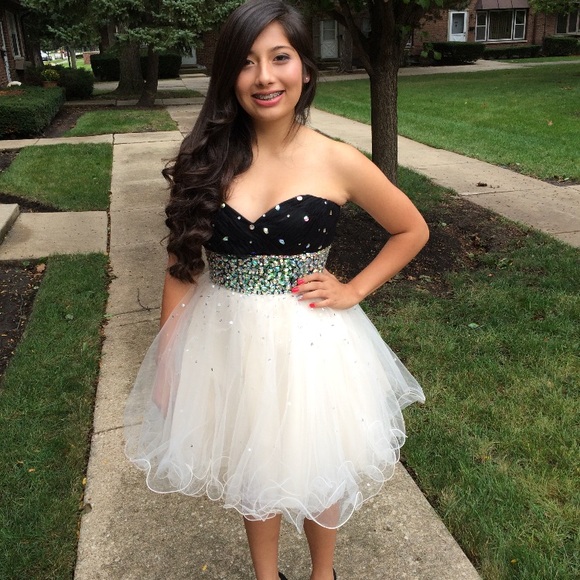 Homecoming Mori Lee by Madeline Gardner Dress - Picture 2 of 5